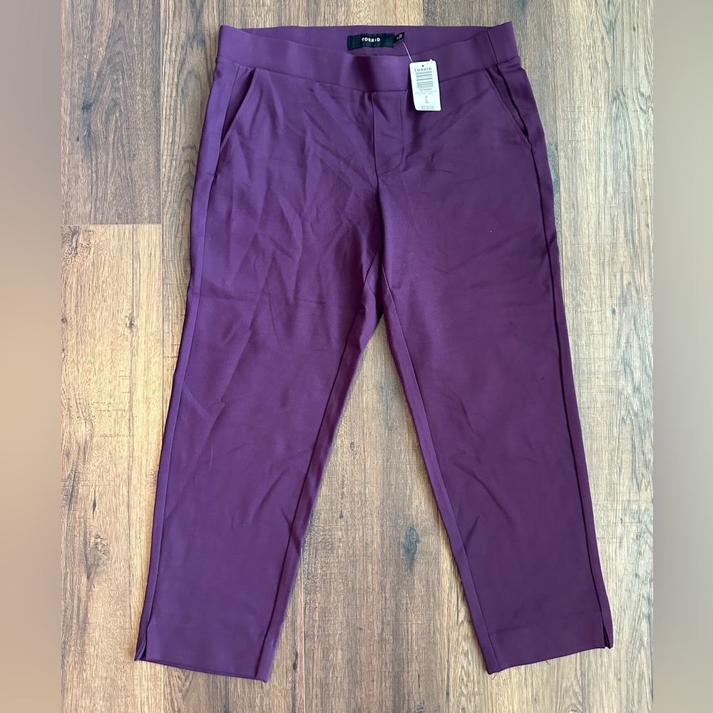 NWT Torrid Ankle Length Ponte Pant Size 0, 0x, 12